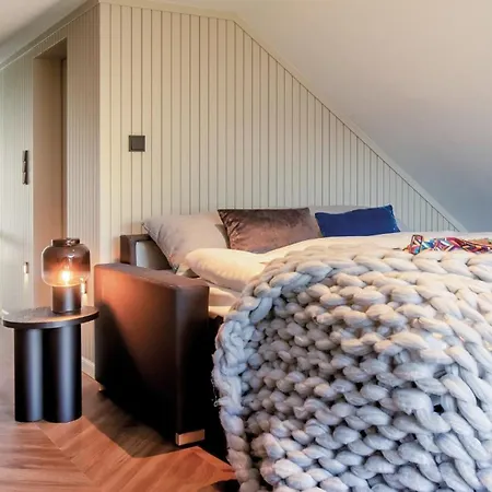 Makani Apartment *